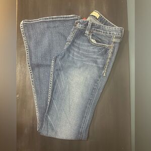 BKE Women's Star Flare Jeans in Blue